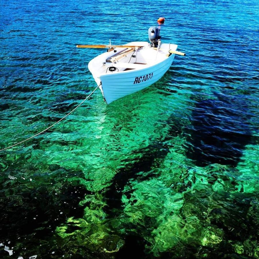 Ariademar Koromačno